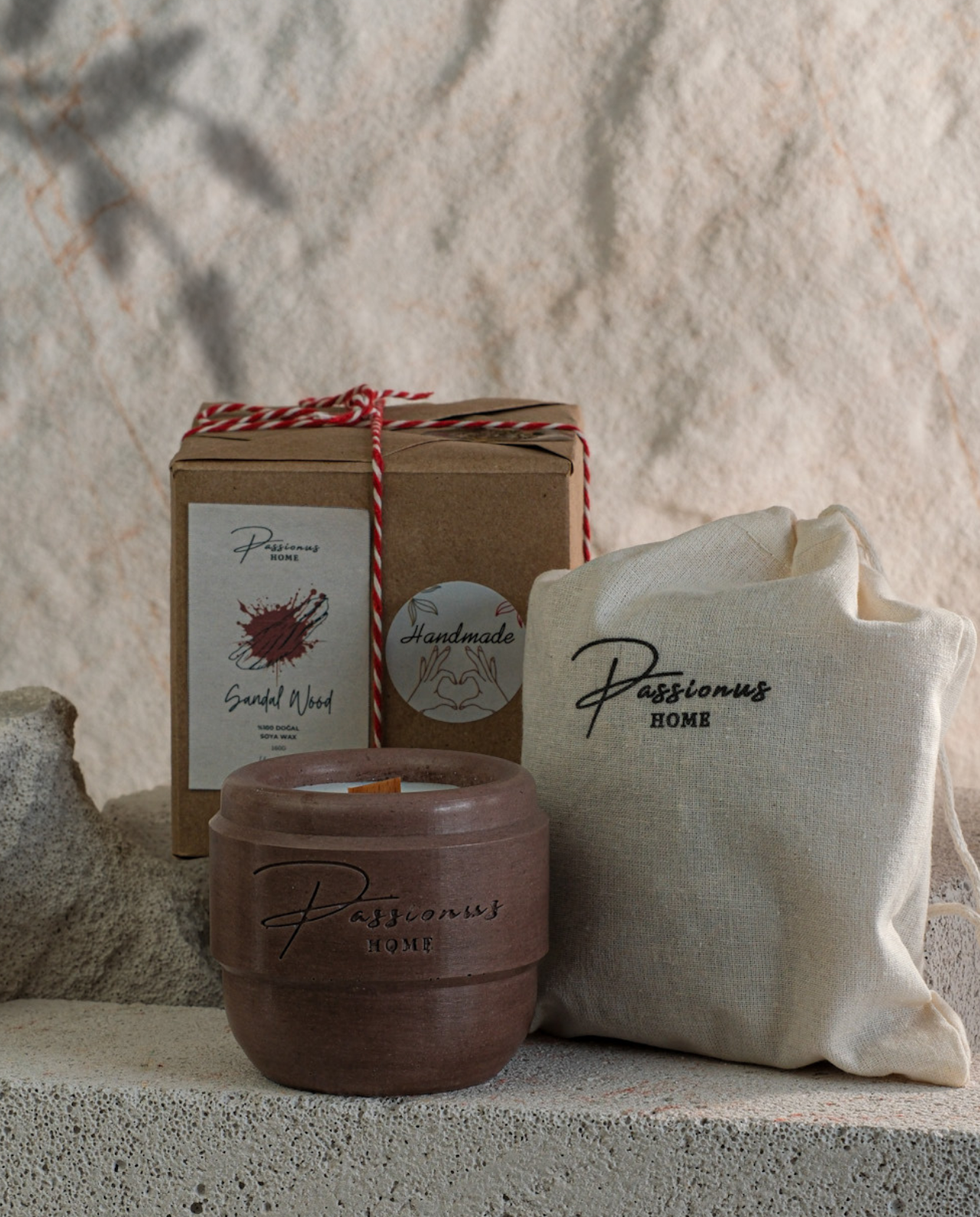 koyu kahve beton kokulu mum kemerli alesta paketleme