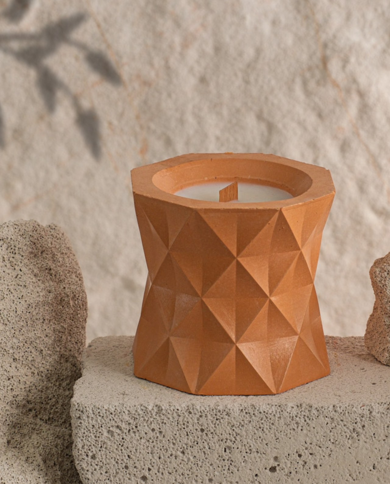 turuncu beton kokulu mum baklava difana