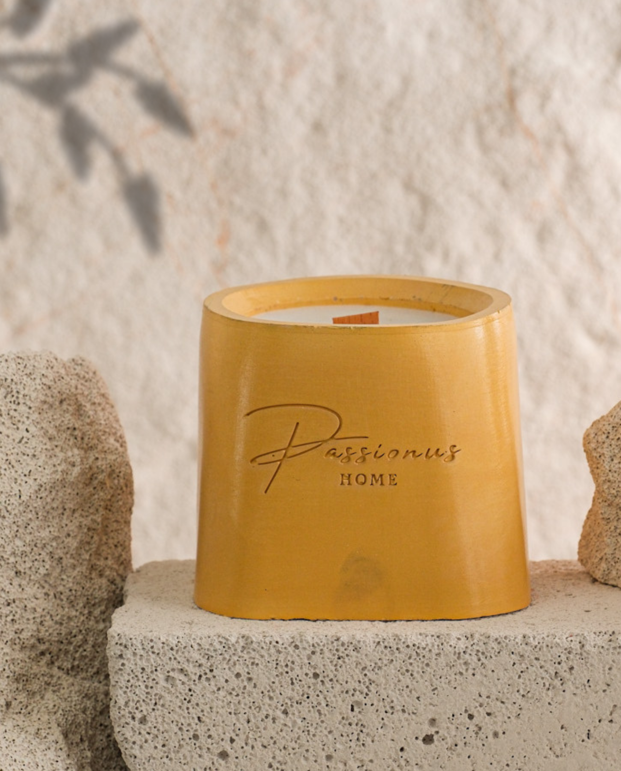 sarı beton kokulu mum geniş yüzey alarga